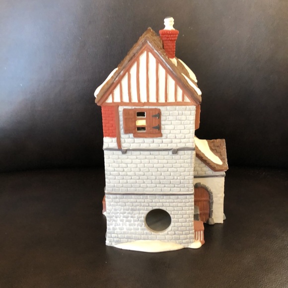 NWT Rare 1988 Dept 56 Dickens “Poulterer” Dept 56 - Picture 3 of 9